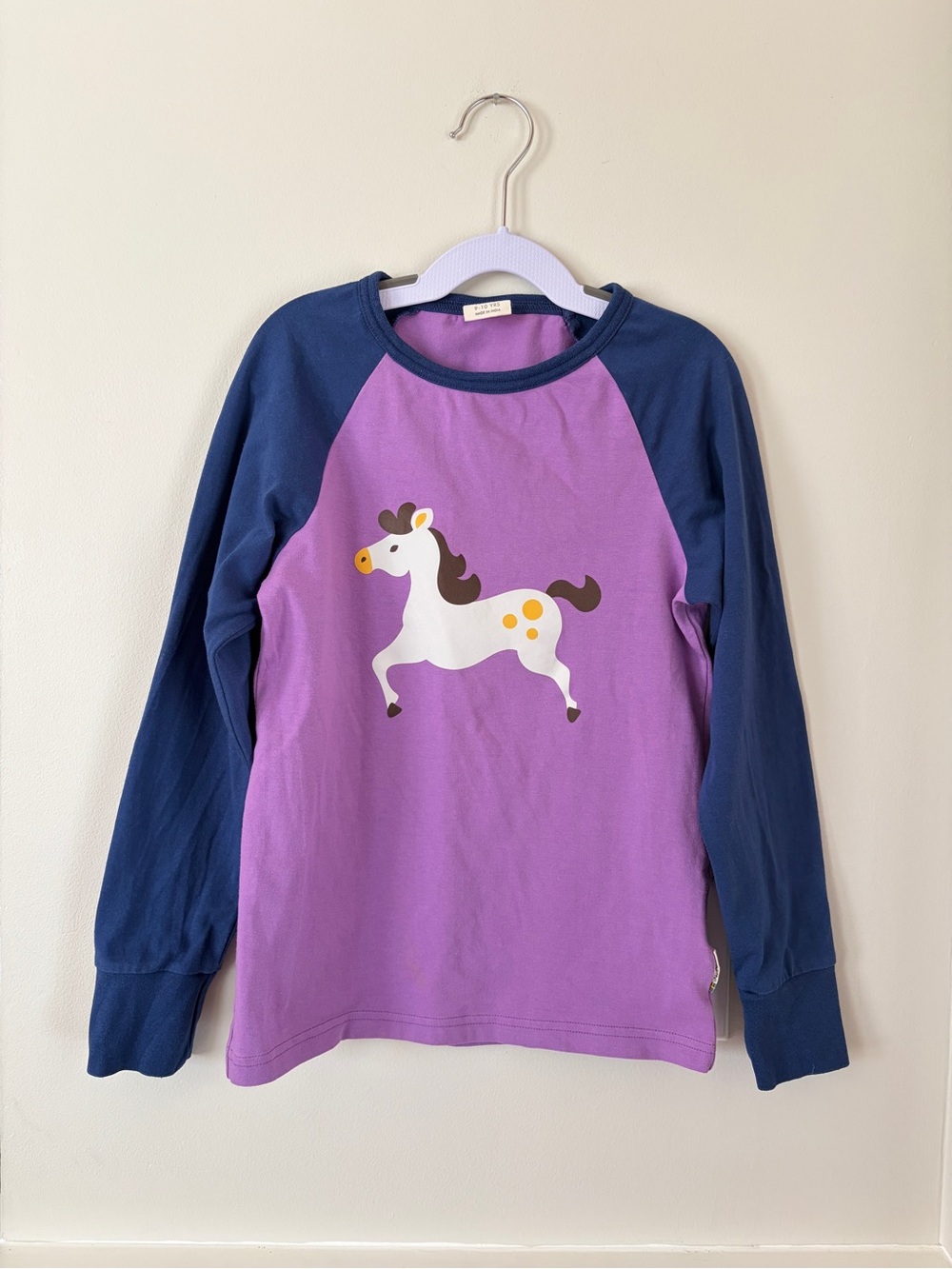 Horse Pony Long Sleeved Raglan Girls Shirt 9-10 Organic Cotton Purple Maxomorra